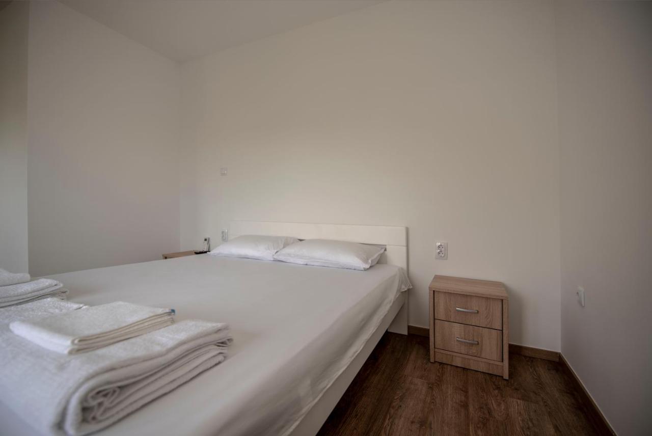Apartman Arijana Trebin Dış mekan fotoğraf