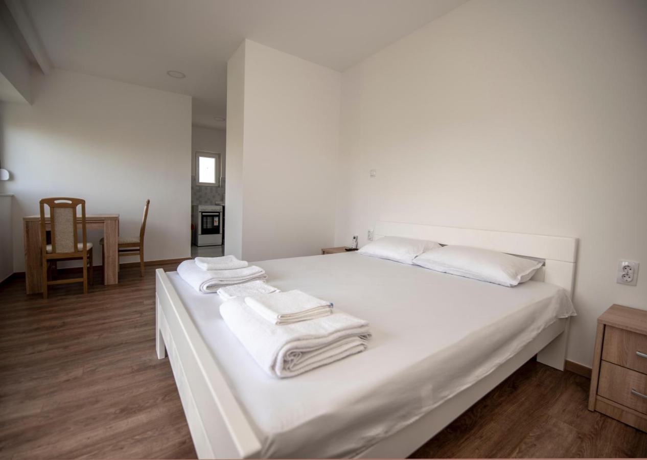 Apartman Arijana Trebin Dış mekan fotoğraf